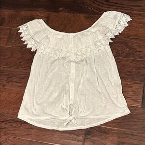 Absolutely Famous White Off-Shoulder Lace Top